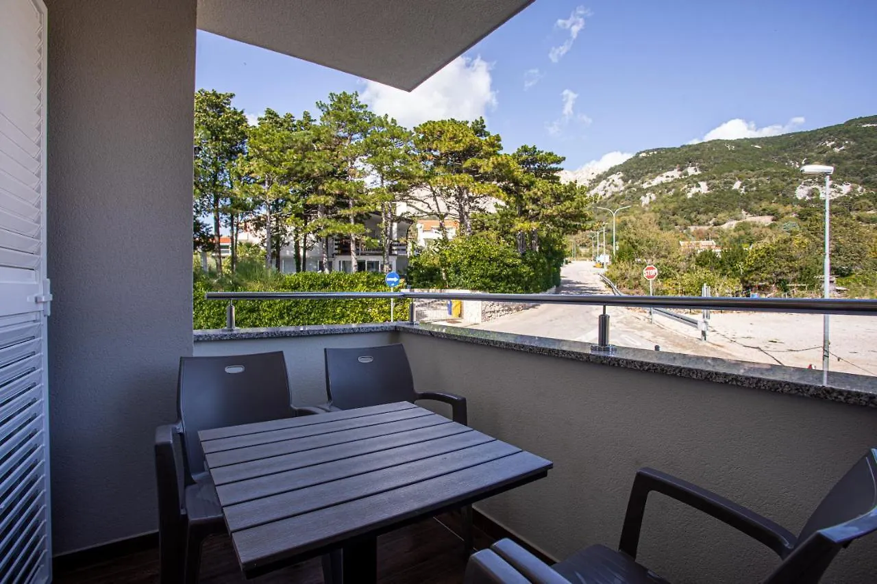 Apartments Crnekovic Tomislava 8A Baška Croazia