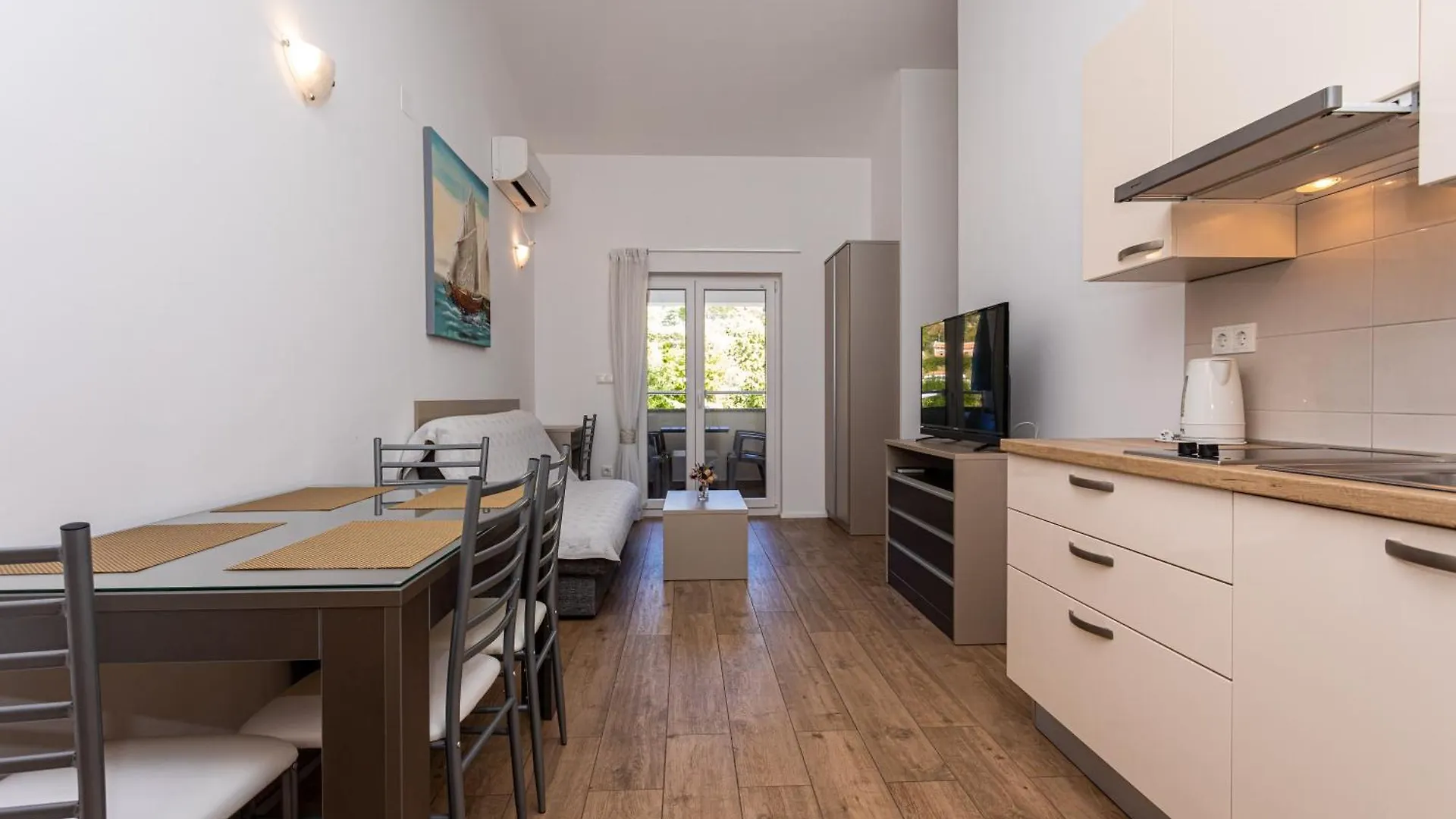 Apartments Crnekovic Tomislava 8A Baška Croazia